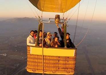 SUN RISE HOT AIR BALLOON FLIGHT